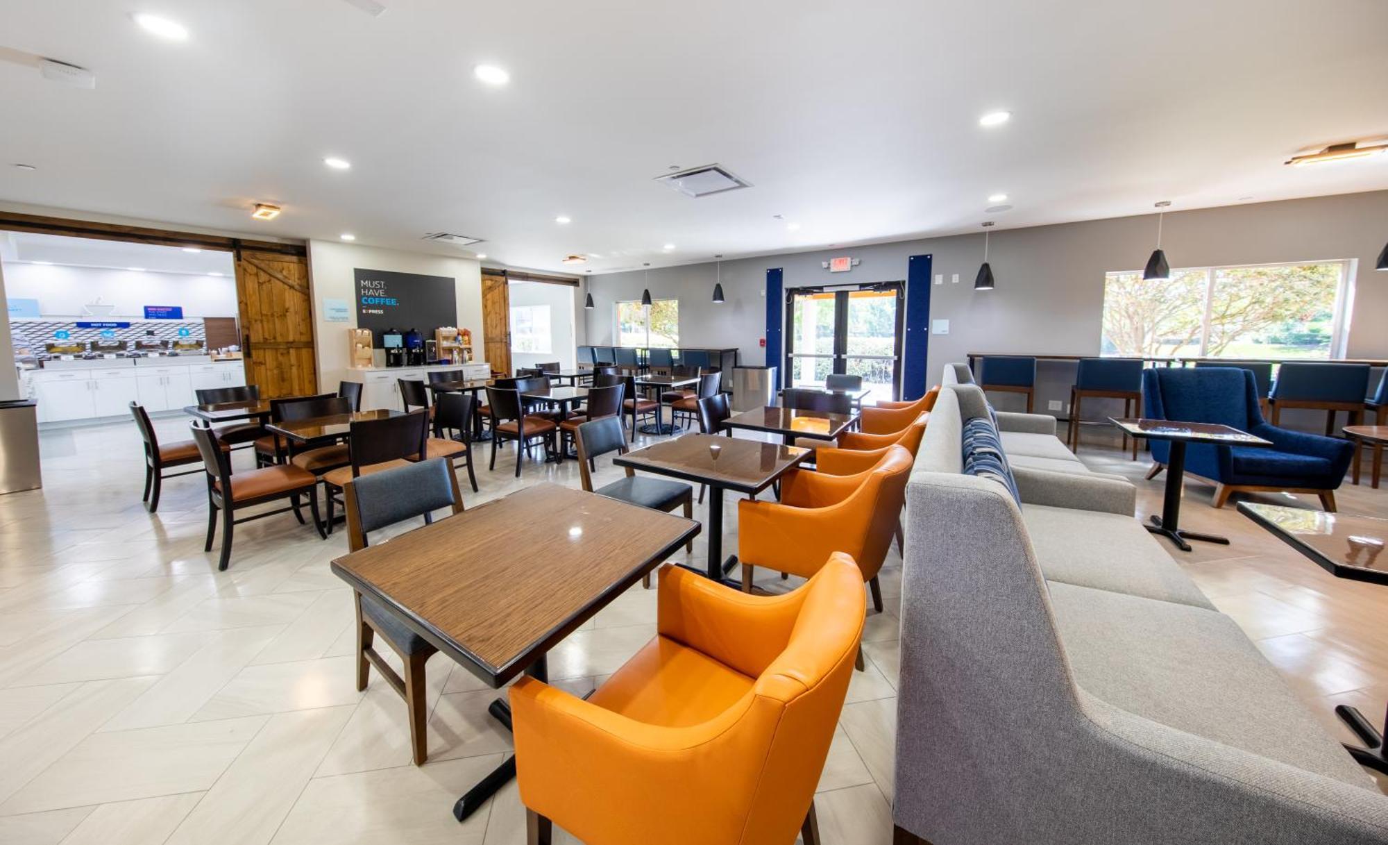 Holiday Inn Express & Suites Clermont Se - West Orlando By Ihg Four Corners Buitenkant foto